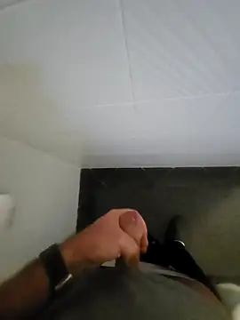 Dolceporco19 online show from April 2026 04:40:02 PM