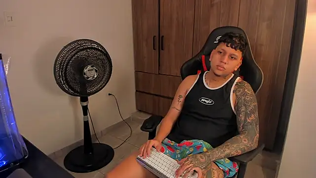 Jake simons online show from April 2026 09:34:02 AM