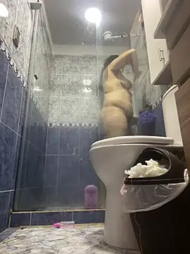 Snapshot of andreaisis2 chatting on February 2025 02:33:01 PM andreaisis2 online show from February 2025 02:33:01 PM