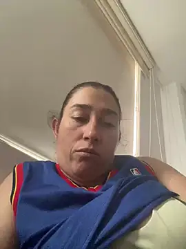 Snapshot of andreaisis2 chatting on March 2025 09:34:01 PM andreaisis2 online show from March 2025 09:34:01 PM