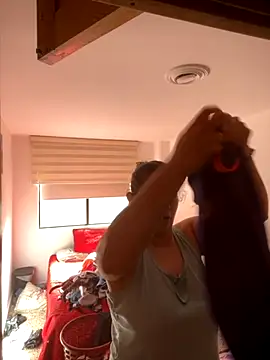 Snapshot of andreaisis2 chatting on September 2025 08:52:02 PM andreaisis2 online show from September 2025 08:52:02 PM