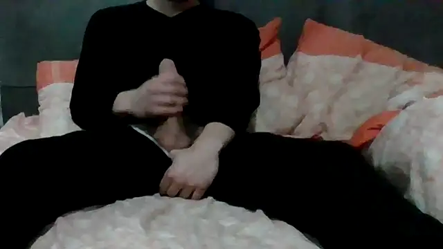 Snapshot of simoninside25 chatting on January 2025 06:23:01 PM simoninside25 online show from January 2025 06:23:01 PM