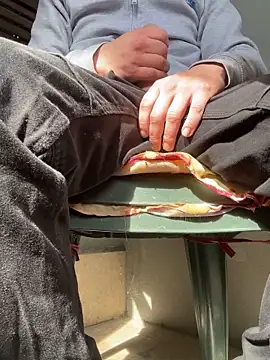 simoninside25 online show from March 2026 01:25:01 PM