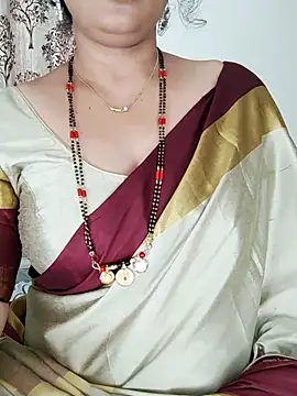 Snapshot of Indian_desi_wife chatting on June 2026 03:25:01 AM Indian desi wife online show from June 2026 03:25:01 AM