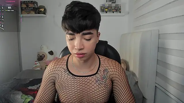 santy7v7 online show from March 2026 01:35:02 PM