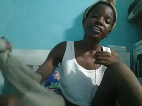 Snapshot of sweetchic_ chatting on March 2025 06:30:01 PM sweetchic online show from March 2025 06:30:01 PM