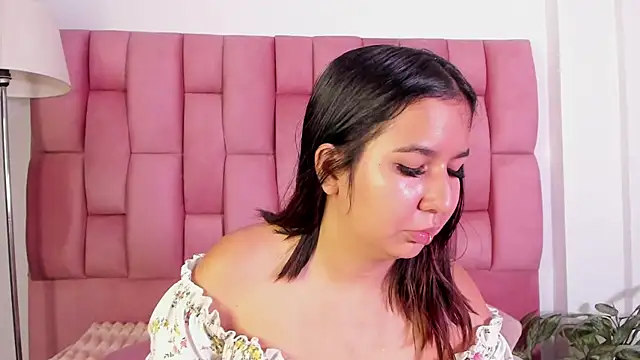 Lia sarahi online show from March 2025 11:42:02 AM