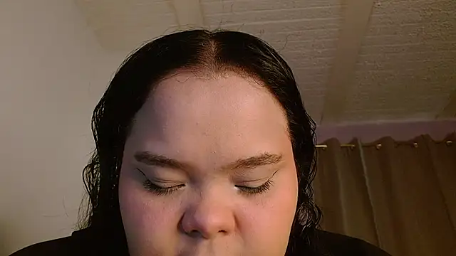 sexychubby    online show from February 2026 06:47:02 PM