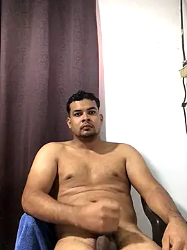 Snapshot of ElsecretodeBruno chatting on October 2025 03:42:01 PM ElsecretodeBruno online show from October 2025 03:42:01 PM