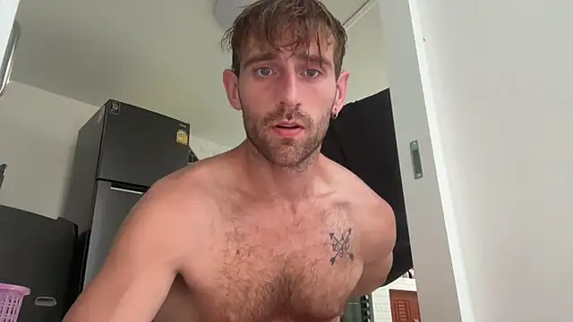 lukegunn online show from March 2025 11:35:02 PM