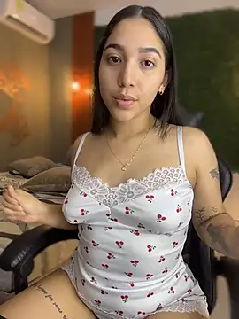 Amandanauty online show from February 2026 06:40:01 AM