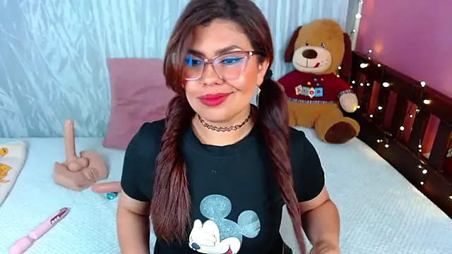 Queenamazon1 online show from October 2025 03:16:01 PM