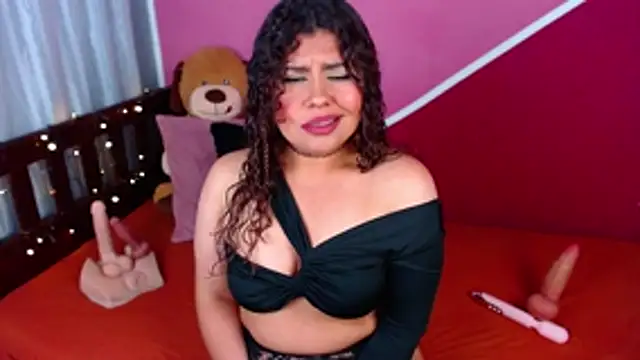 Queenamazon1 online show from March 2026 05:52:02 AM