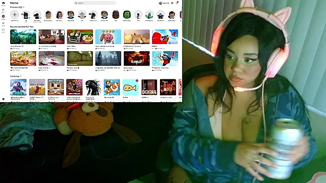 alexiajames99 online show from June 2026 03:02:02 AM