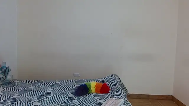 Snapshot of Estrella_sweett chatting on January 2025 11:24:01 PM Estrella sweett online show from January 2025 11:24:01 PM