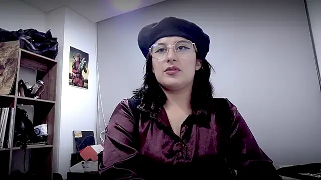 Snapshot of Scarlett_Sen chatting on April 2026 04:07:02 PM Scarlett Sen online show from April 2026 04:07:02 PM