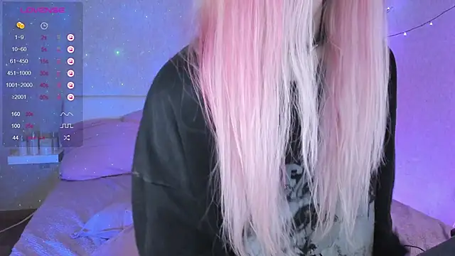 Misty Shadow online show from December 2024 10:34:01 PM