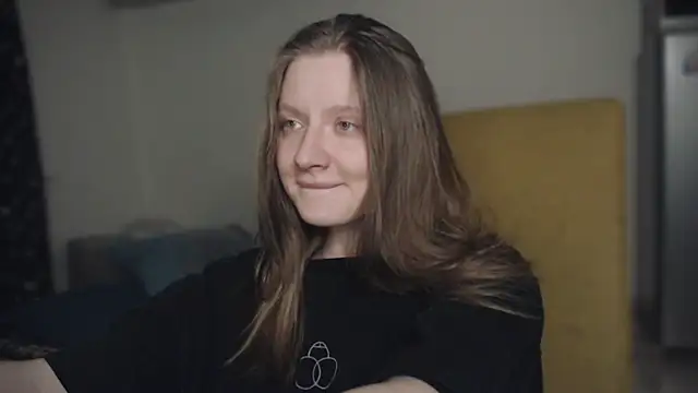 Snapshot of mollytuck chatting on January 2025 03:05:02 PM mollytuck online show from January 2025 03:05:02 PM