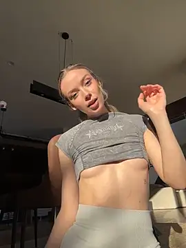 Snapshot of HopeHeaven chatting on January 2025 03:20:01 PM HopeHeaven online show from January 2025 03:20:01 PM