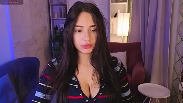 MilanaSugar online show from November 2025 02:17:01 PM