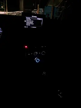 utoopia777 online show from November 2025 04:09:01 PM