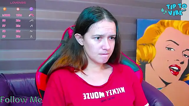 iris nikhols online show from September 2025 02:00:02 AM