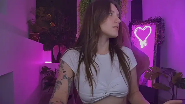 JennyDens online show from June 2026 06:35:02 PM