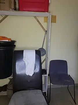 vannycov online show from February 2026 06:52:01 AM