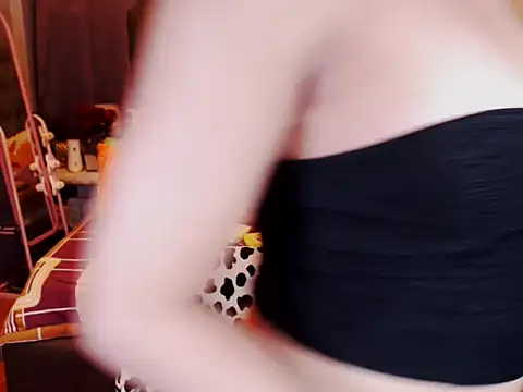 UnMarriedwifeTSX online show from October 2025 12:08:02 AM