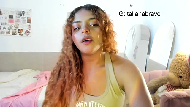 Snapshot of ValienteGirl_ chatting on October 2025 03:24:02 AM ValienteGirl  online show from October 2025 03:24:02 AM