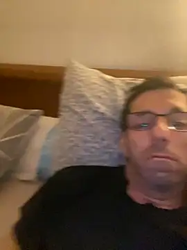 steph19x5 online show from November 2025 11:38:02 PM