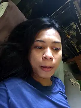 Snapshot of Urworldclasstrans chatting on March 2026 01:55:02 AM Urworldclasstrans online show from March 2026 01:55:02 AM