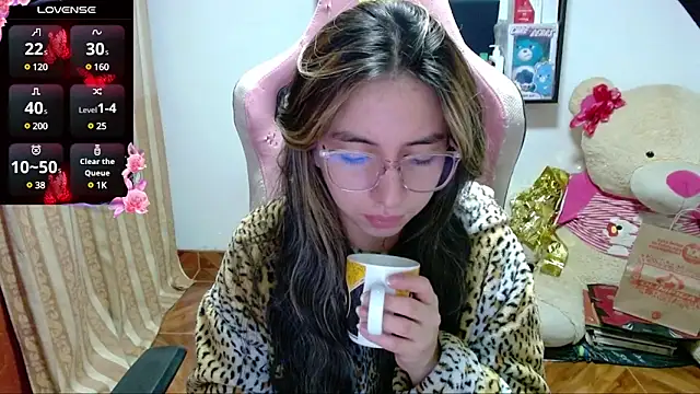 Maggie Fox3 online show from January 2025 01:50:01 AM