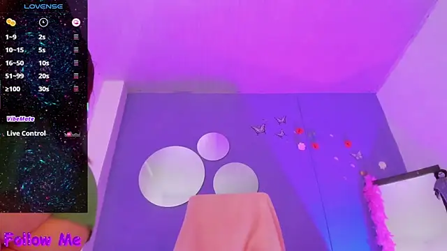 perla hott1 online show from September 2025 09:40:02 PM