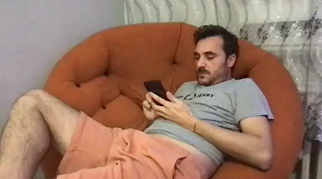 Snapshot of Consensustr chatting on January 2025 07:43:01 PM Consensustr online show from January 2025 07:43:01 PM