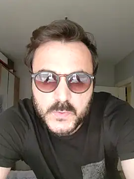 Snapshot of Consensustr chatting on March 2025 05:35:01 AM Consensustr online show from March 2025 05:35:01 AM