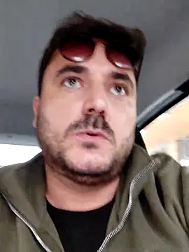 Snapshot of Consensustr chatting on September 2025 03:27:02 PM Consensustr online show from September 2025 03:27:02 PM