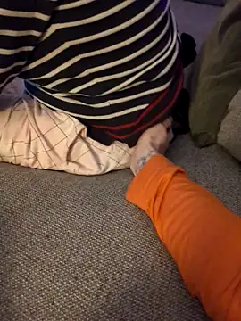 Snapshot of Sim_june chatting on March 2026 06:13:01 PM Sim june online show from March 2026 06:13:01 PM