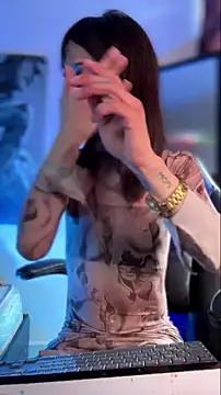 stormytt  online show from January 2026 05:48:01 PM