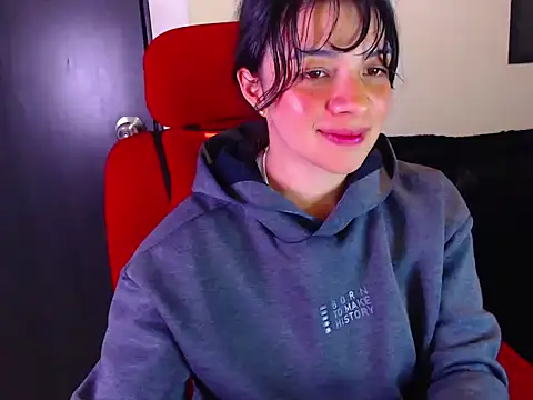 Vannessa  Shy online show from October 2025 12:33:01 AM