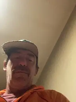 maxximere online show from February 2026 07:32:02 PM