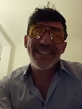 maxximere online show from March 2026 03:45:02 AM