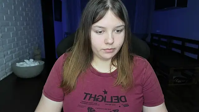 Snapshot of XNirvanaX chatting on December 2024 01:02:02 AM XNirvanaX online show from December 2024 01:02:02 AM