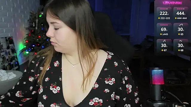 Snapshot of XNirvanaX chatting on January 2025 10:54:01 PM XNirvanaX online show from January 2025 10:54:01 PM