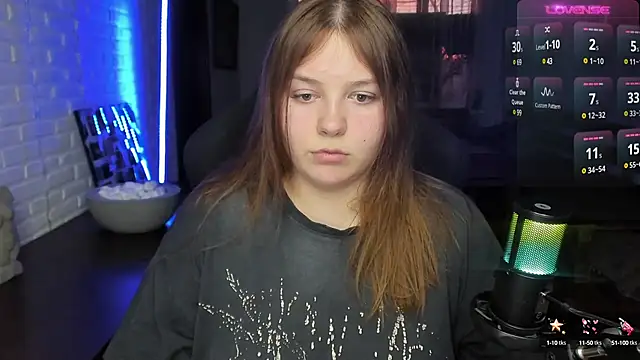 Snapshot of XNirvanaX chatting on March 2025 03:57:02 AM XNirvanaX online show from March 2025 03:57:02 AM