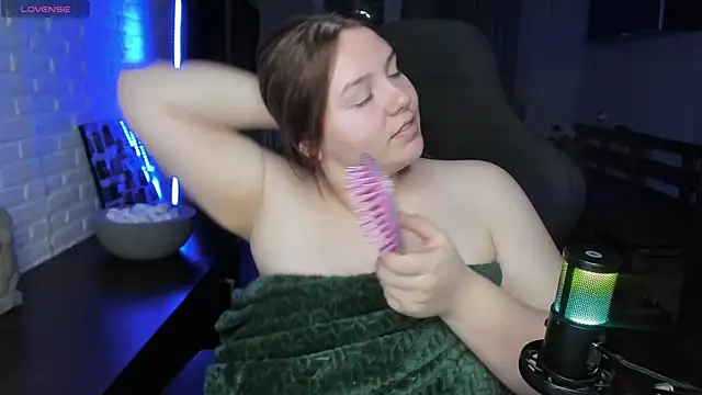 Snapshot of XNirvanaX chatting on March 2025 02:46:02 AM XNirvanaX online show from March 2025 02:46:02 AM