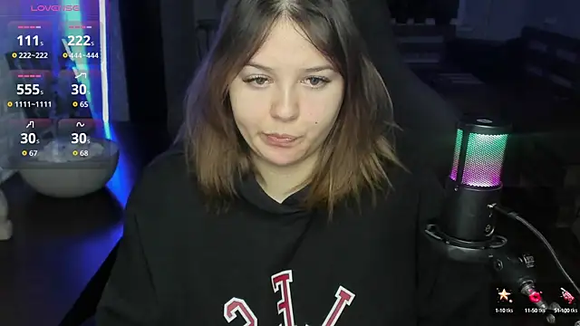 Snapshot of XNirvanaX chatting on October 2025 03:12:02 AM XNirvanaX online show from October 2025 03:12:02 AM