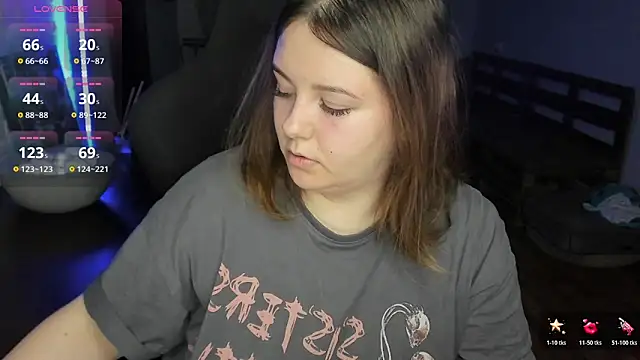 Snapshot of XNirvanaX chatting on November 2025 03:42:02 AM XNirvanaX online show from November 2025 03:42:02 AM