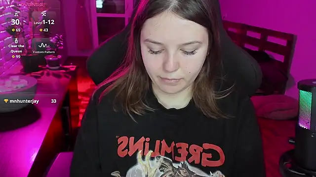 Snapshot of XNirvanaX chatting on December 2025 03:56:02 AM XNirvanaX online show from December 2025 03:56:02 AM