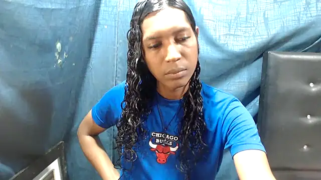 shairaStarr online show from October 2025 02:04:02 PM